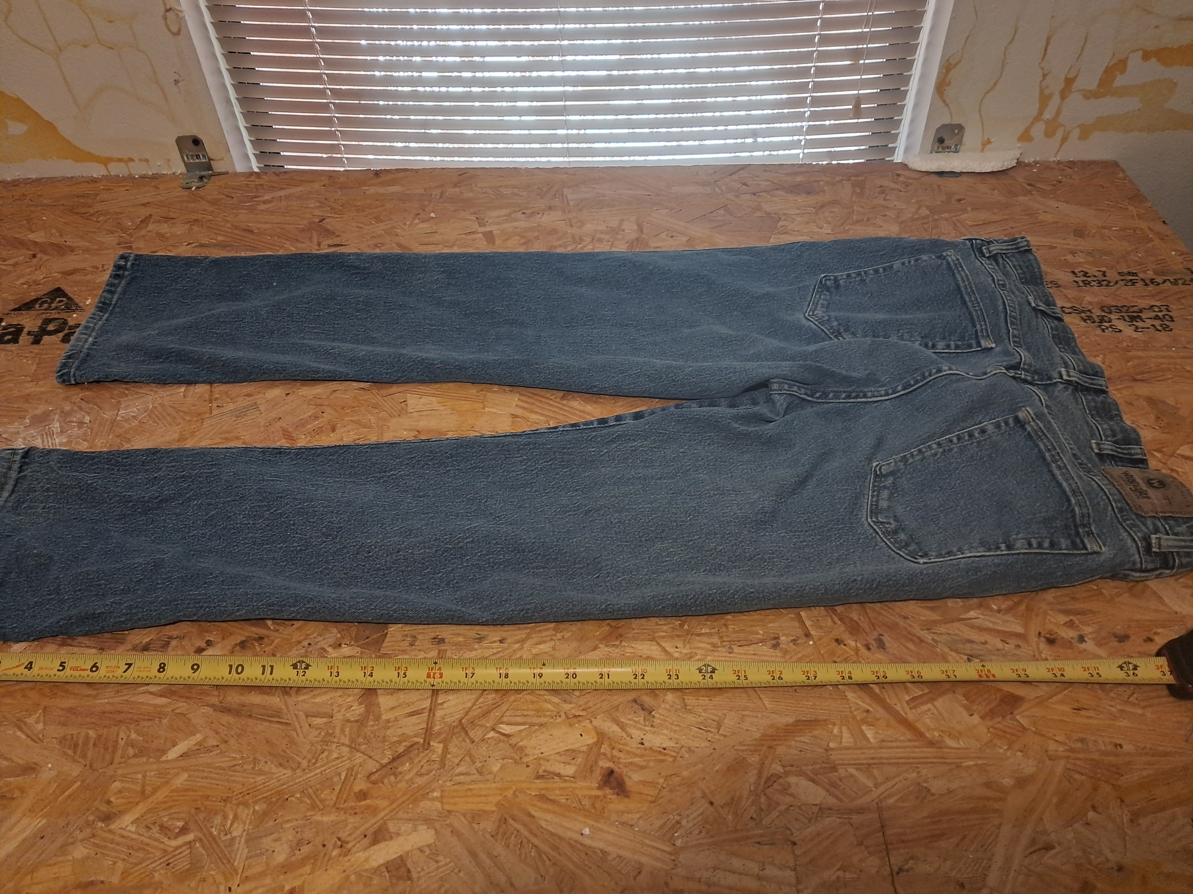Men's 34 x 30 Wrangler Jeans Denim Blue