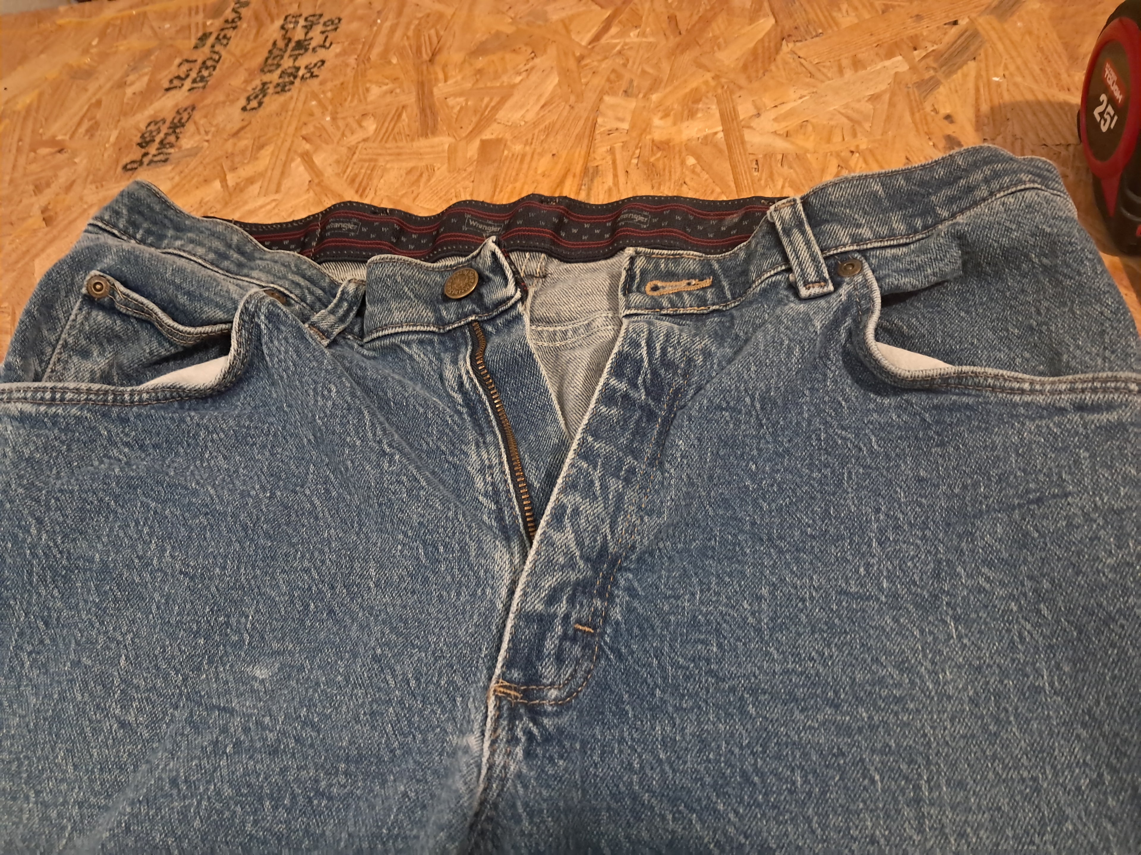 Men's 34 x 30 Wrangler Jeans Denim Blue
