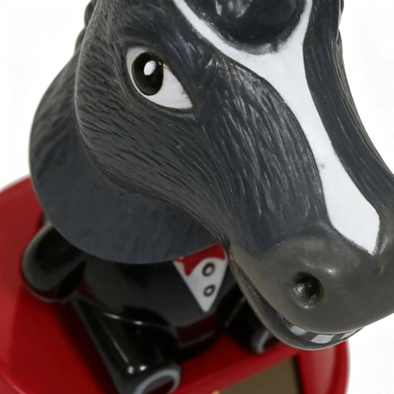 Car Ornament Solar Bobblehead Doll horse Shape Gift Creative Interior Supplies Premium Automotive Accessory