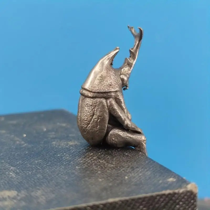 Car Dashboard Home Office Decor Antique Brass Realistic Beetle Sculpture Dual Premium Automotive Accessory