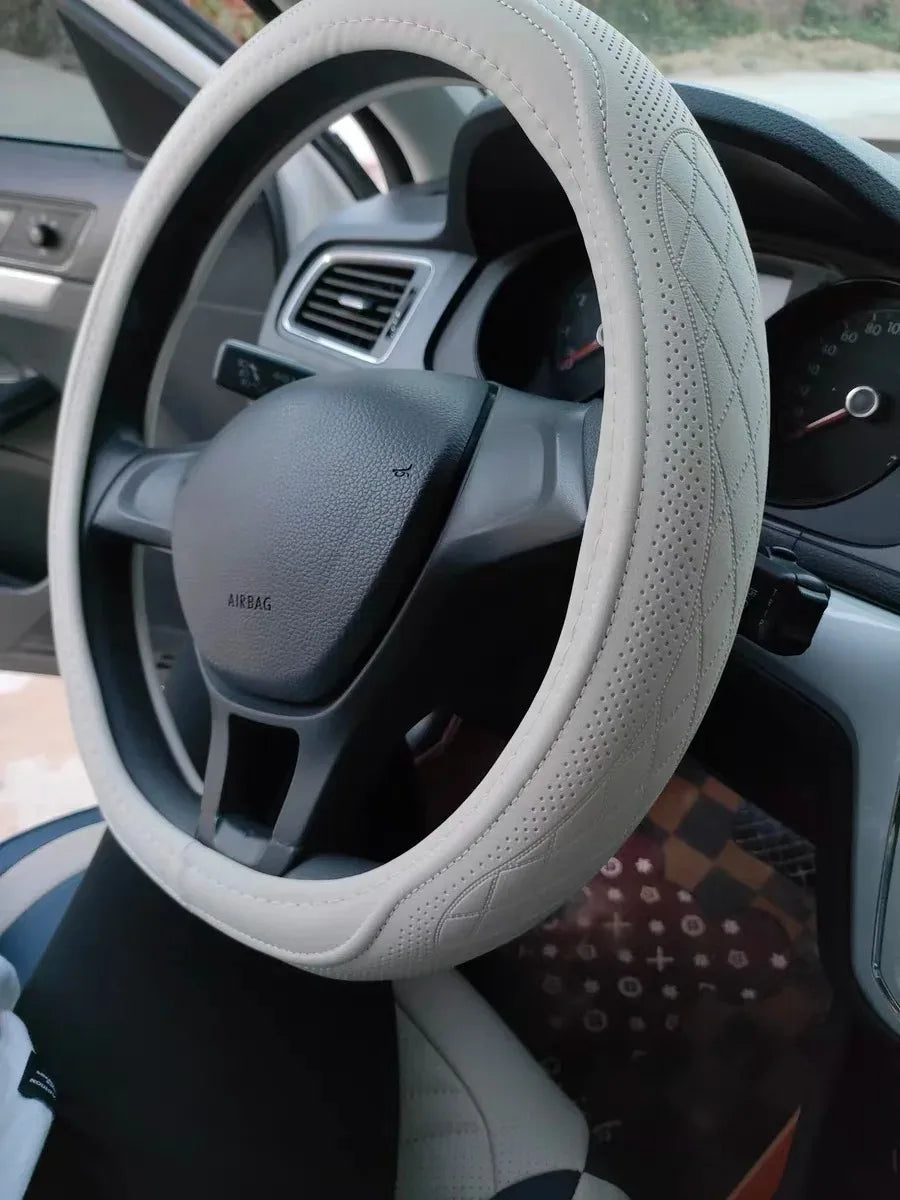 Embossed PU Leather Patchwork Car Steering Wheel Cover, Non-slip, Breathable