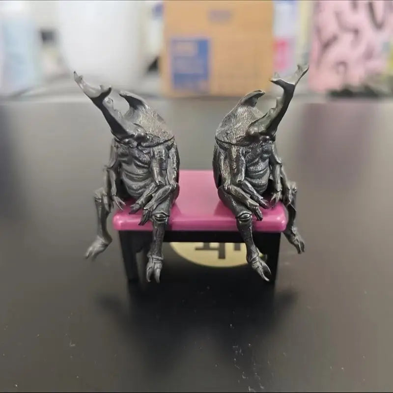 Car Dashboard Home Office Decor Antique Brass Realistic Beetle Sculpture Dual Premium Automotive Accessory