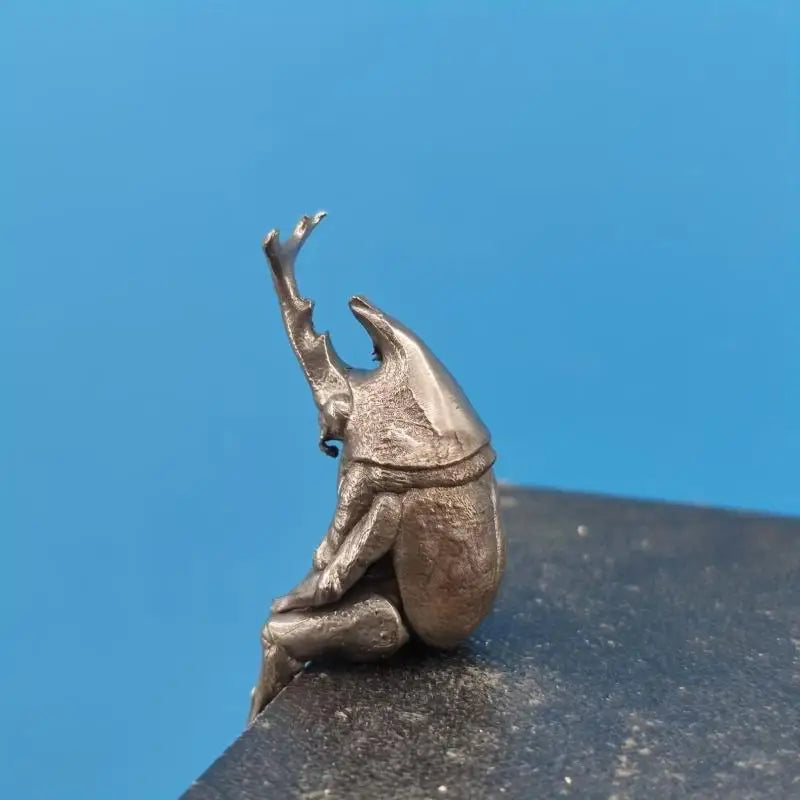 Car Dashboard Home Office Decor Antique Brass Realistic Beetle Sculpture Dual Premium Automotive Accessory