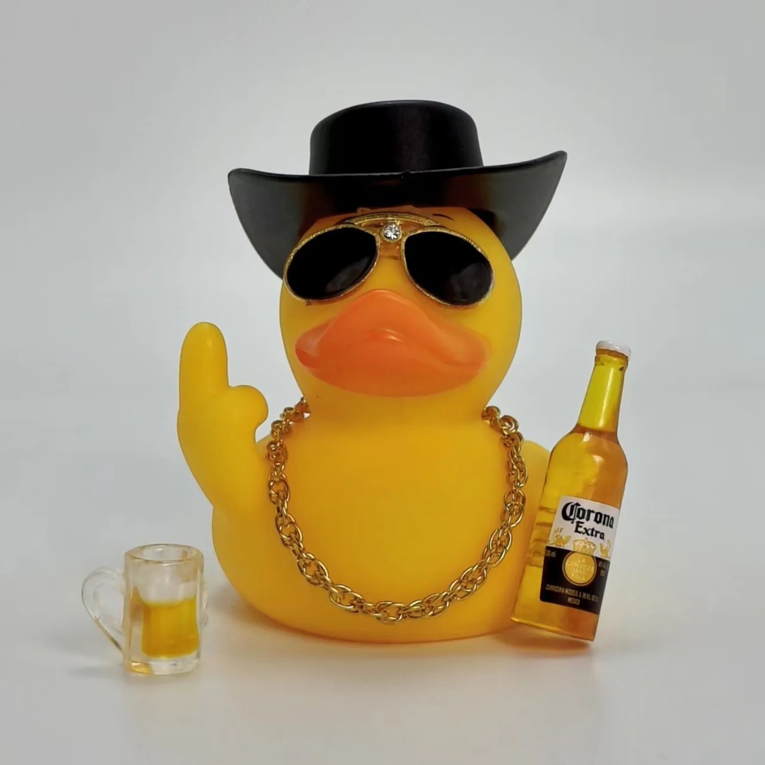 Funny Middle Finger Duck Car Dashboard Decoration Cool Rubber with Small Wine Premium Automotive Accessory
