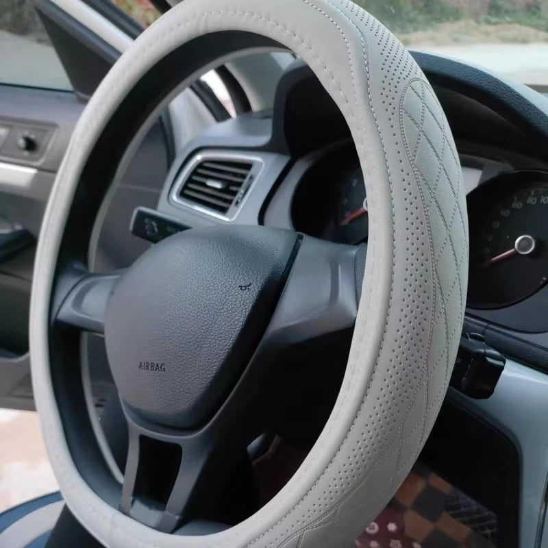 Embossed PU Leather Patchwork Car Steering Wheel Cover, Non-slip, Breathable